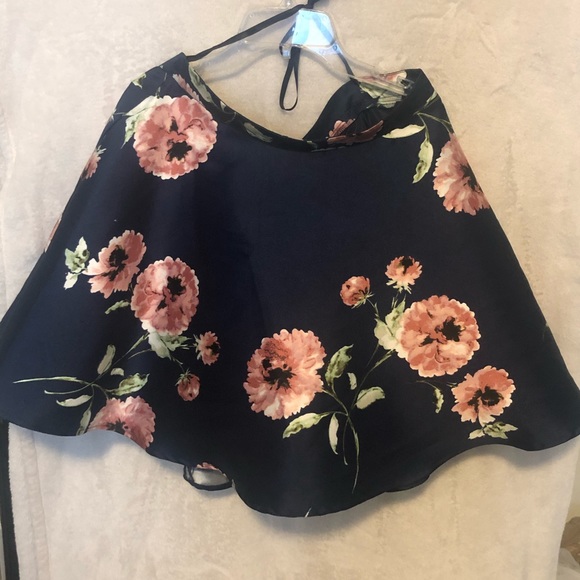 2pc our fit - Picture 2 of 7